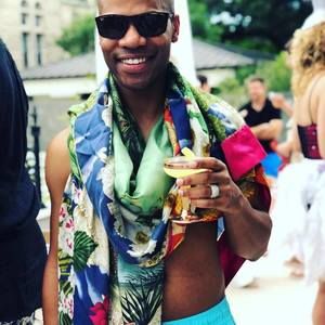 Meet your Posher, Henson